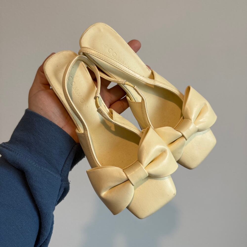 Square Toe Slingback Heels Oversized Bow Pale Yellow Size 5 Coquette Retro Chic
